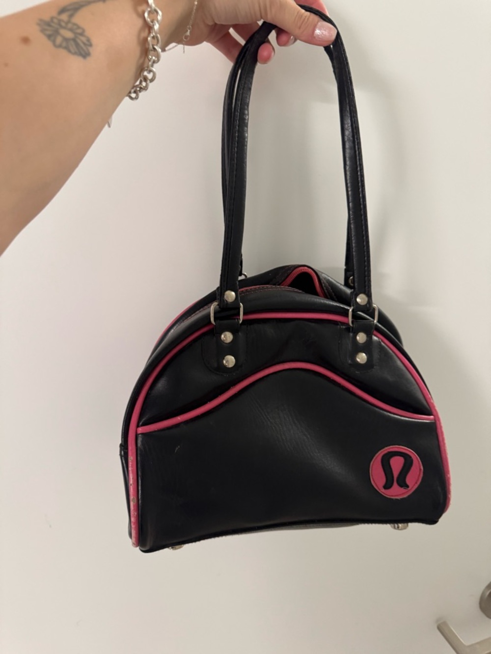 RARE vintage y2k lululemon shoulder bag